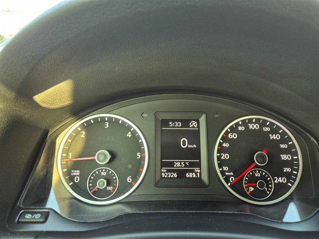 Volkswagen Tiguan - Vista 11