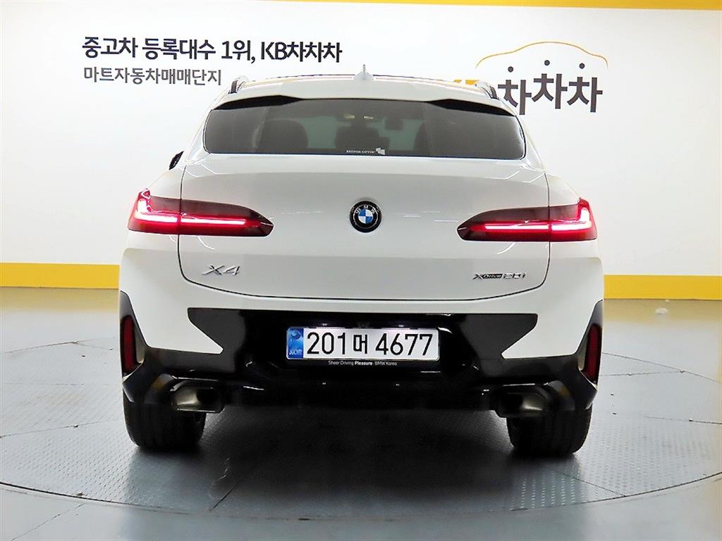 BMW X4 - Vista 3