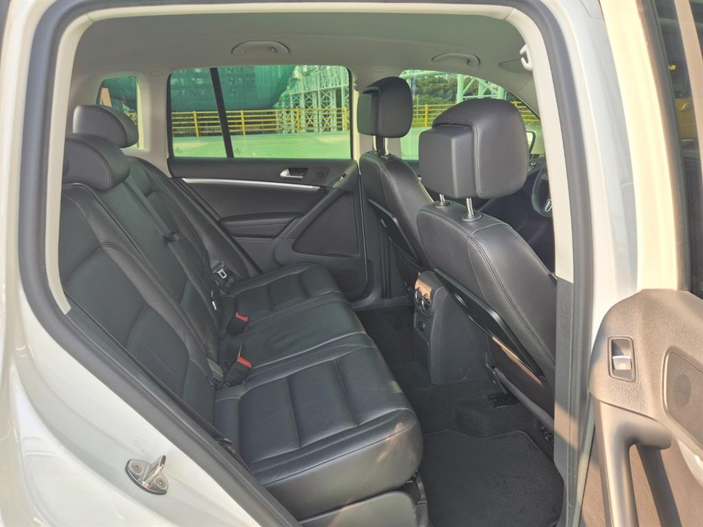 Volkswagen Tiguan - Vista 8
