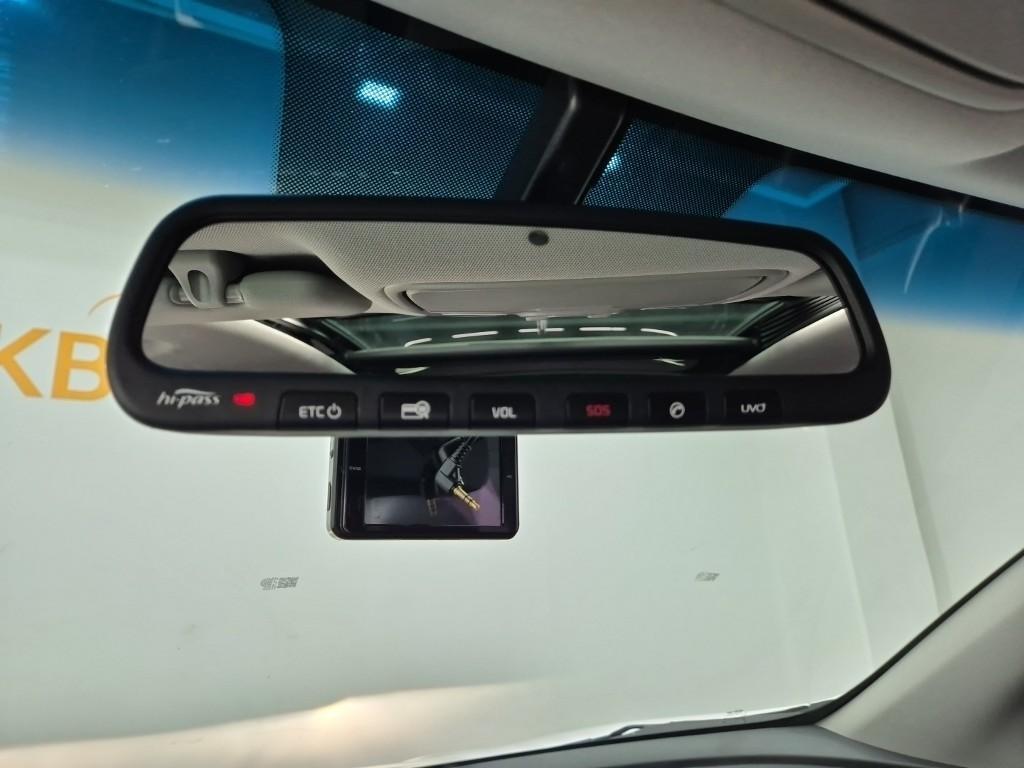 KIA Sportage 2016 Blanco - Importación desde Corea - HF Imports Iquique - Foto 17