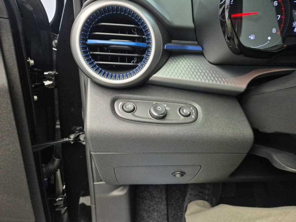 Chevrolet Trax 2024 Negro - Importación desde Corea - HF Imports Iquique - Foto 16