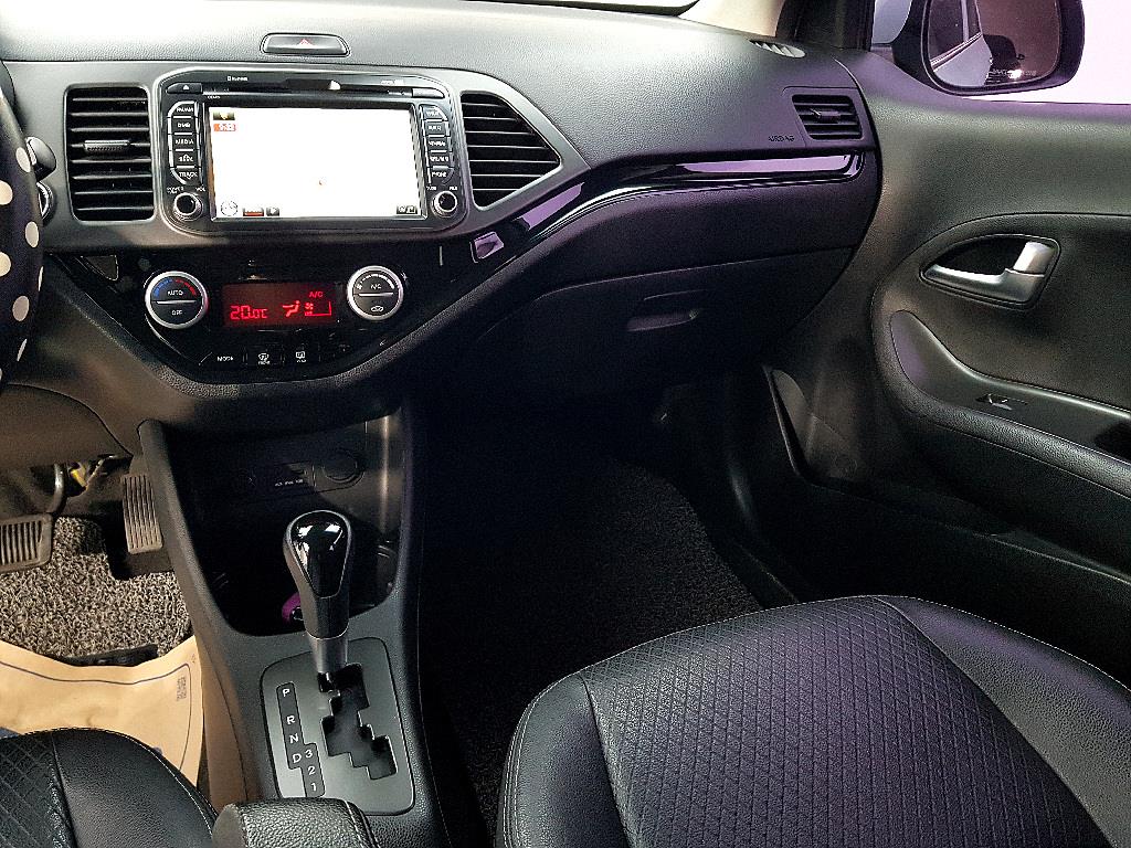 KIA Morning - Vista 10
