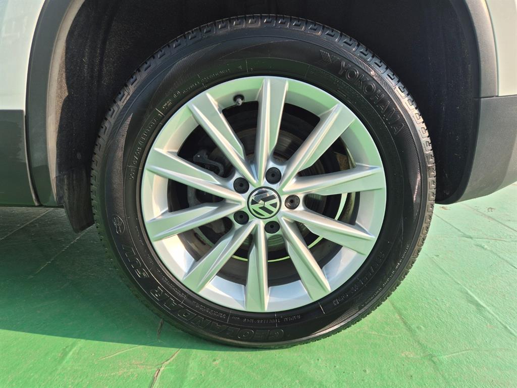 Volkswagen Tiguan 2013 Blanco - Importación desde Corea - HF Imports Iquique - Foto 18