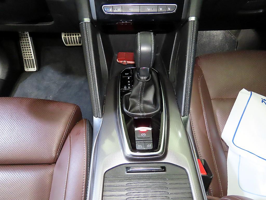 SAMSUNG QM6 - Vista 12