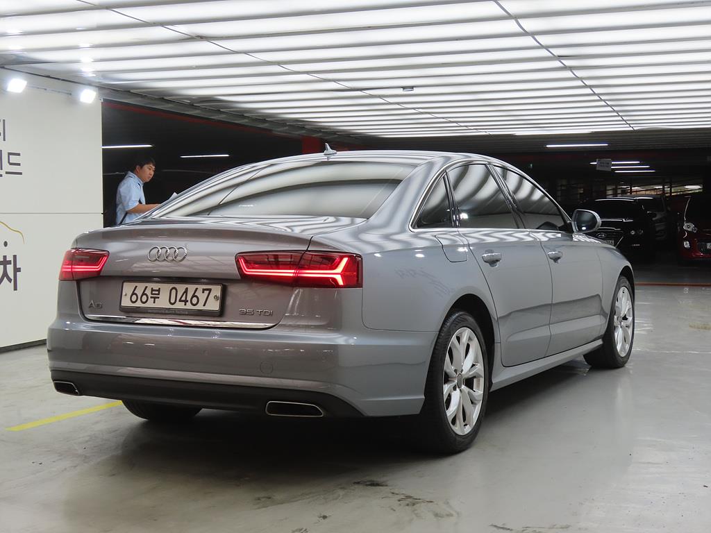 Audi A6 - Vista 4