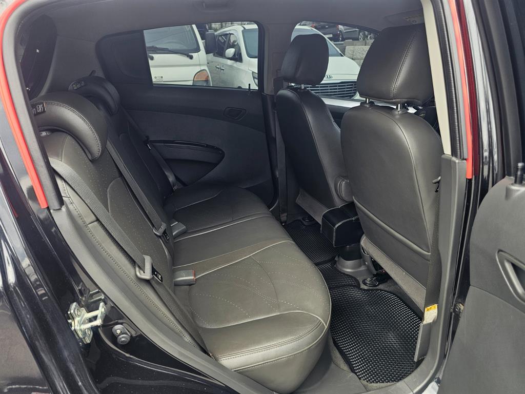 Chevrolet Spark 2014 Negro - Importación desde Corea - HF Imports Iquique - Foto 14