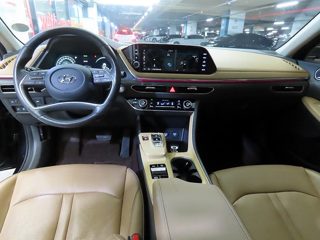 HYUNDAI Sonata - Vista 10
