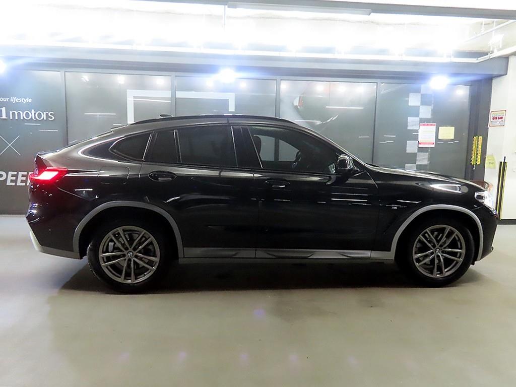 BMW X4 - Vista 3
