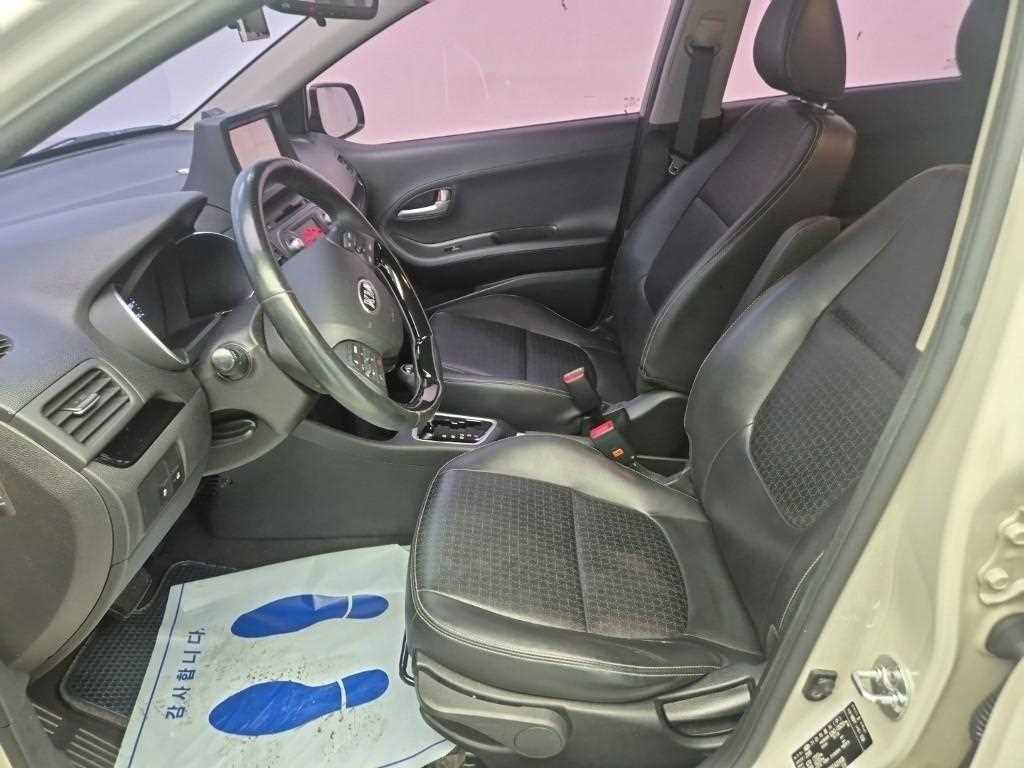 KIA Morning - Vista 11