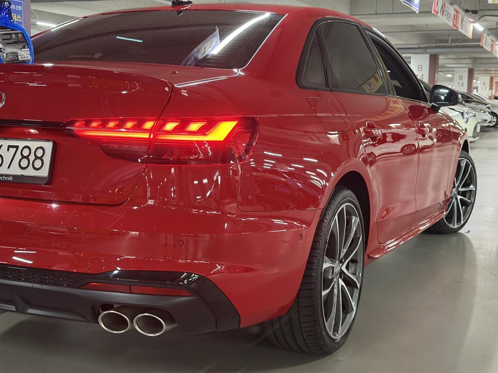 Audi S4 - Vista 5