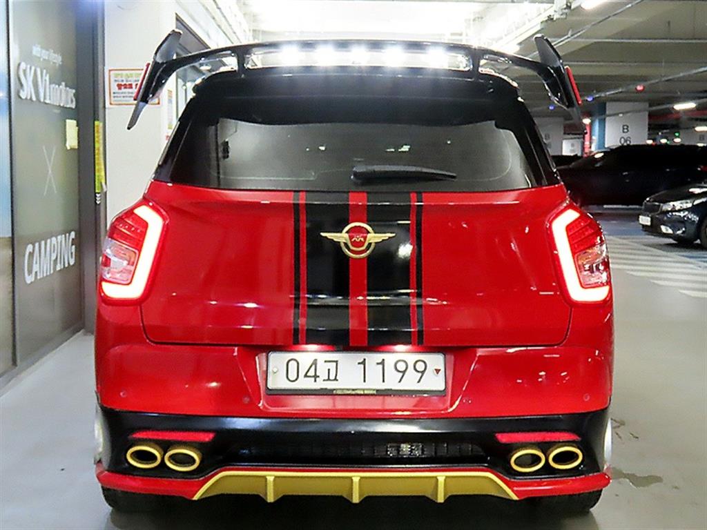 Ssangyong Tivoli - Vista 5