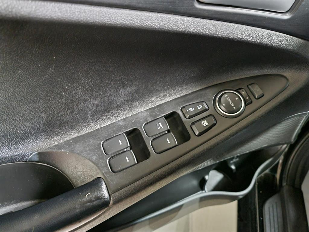 HYUNDAI Sonata 2012 Negro - Importación desde Corea - HF Imports Iquique - Foto 15