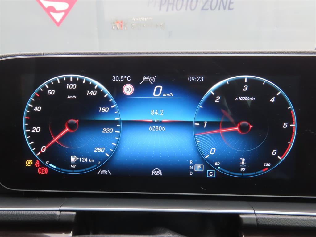 Mercedes Benz GLE Class - Vista 9