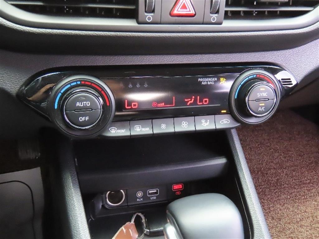 KIA K3 - Vista 7