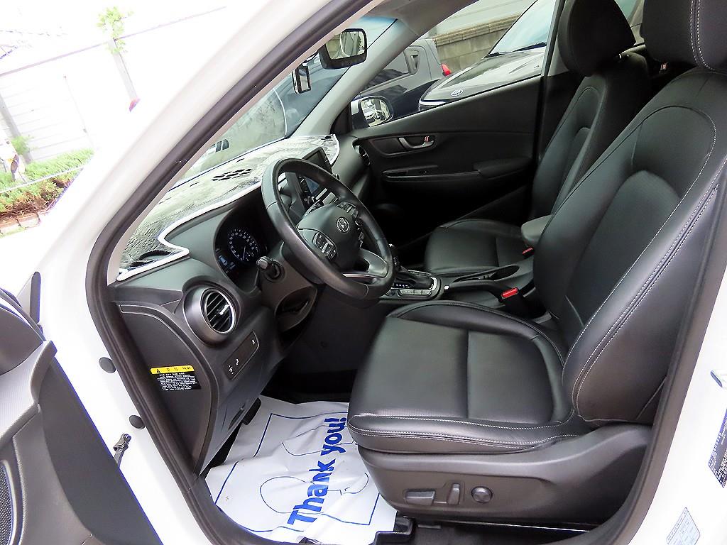 HYUNDAI Kona - Vista 5