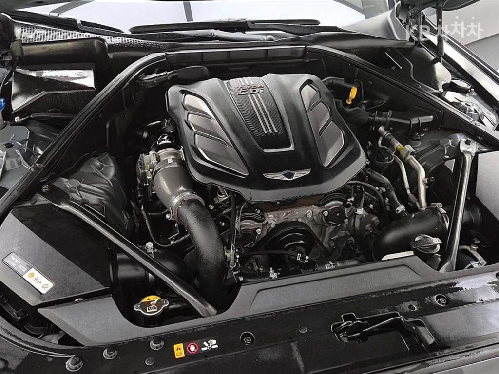 Genesis G80 - Vista 6