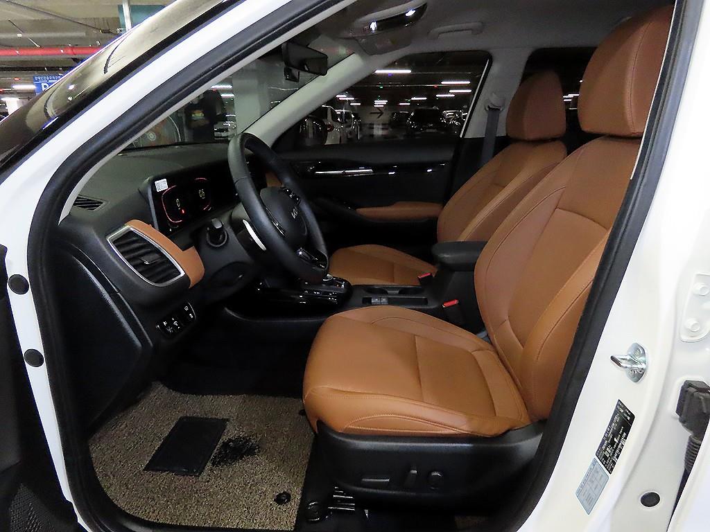 KIA Seltos - Vista 6