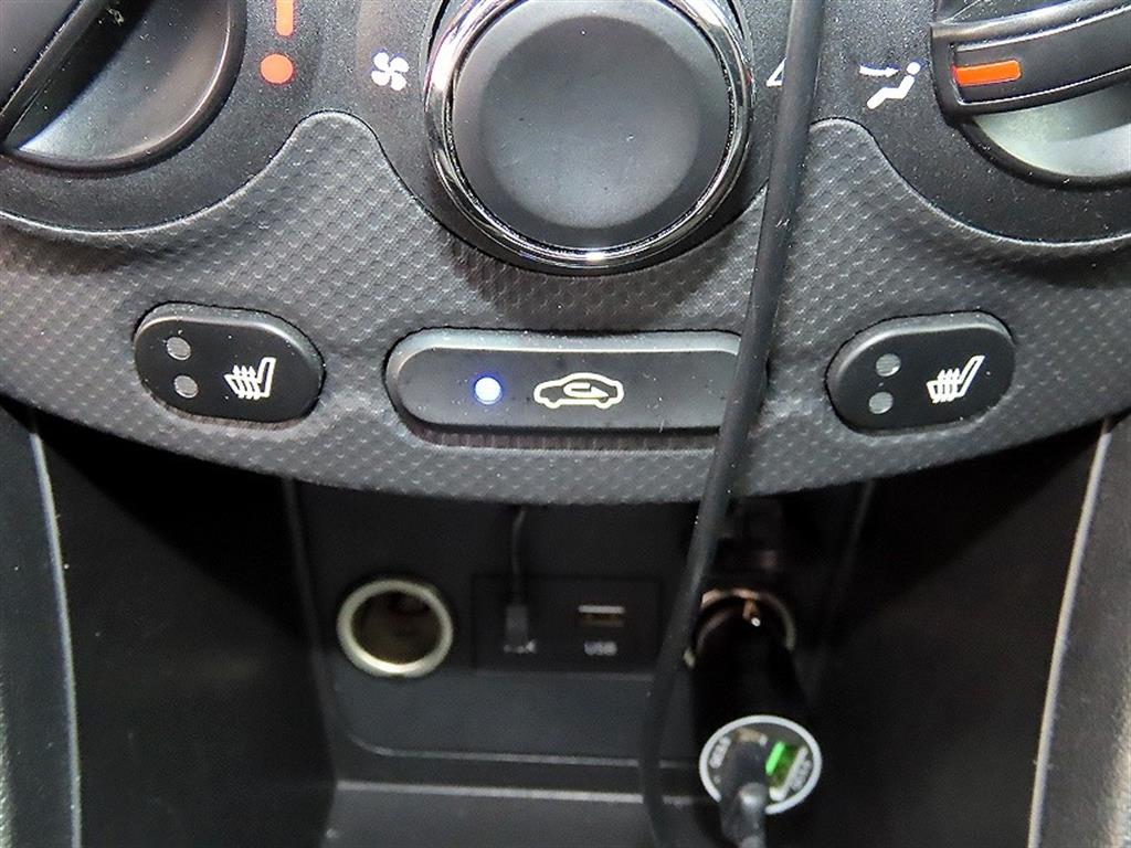 HYUNDAI Accent 2014 Blanco - Importación desde Corea - HF Imports Iquique - Foto 13