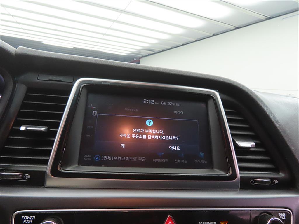 HYUNDAI Sonata 2019 Negro - Importación desde Corea - HF Imports Iquique - Foto 13
