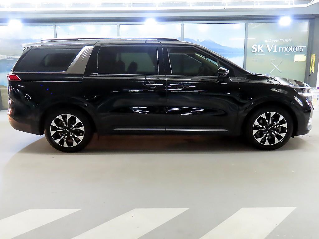 KIA Carnival - Vista 3
