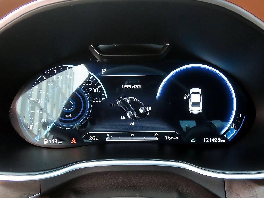 Genesis G80 - Vista 9
