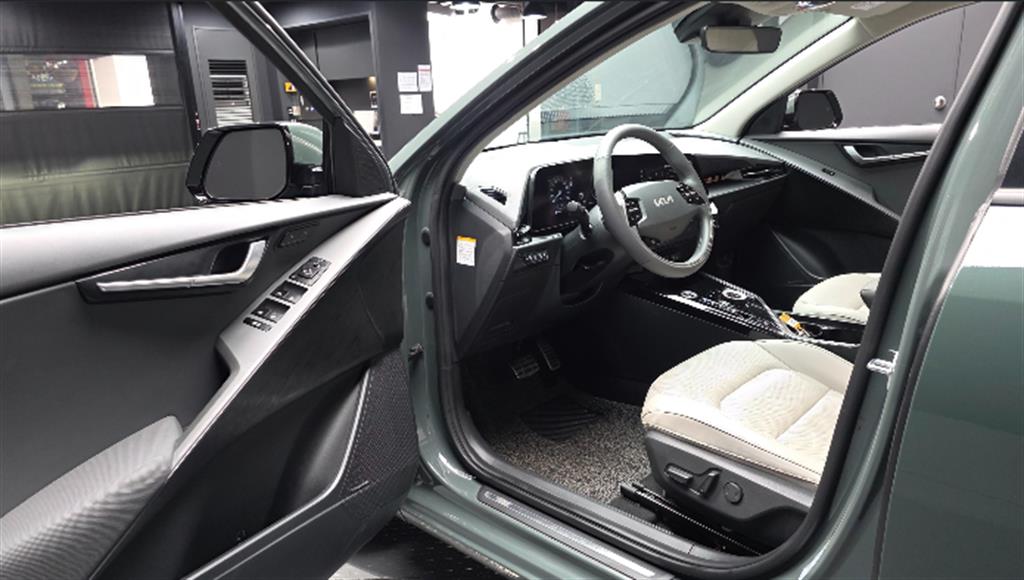KIA Niro - Vista 9