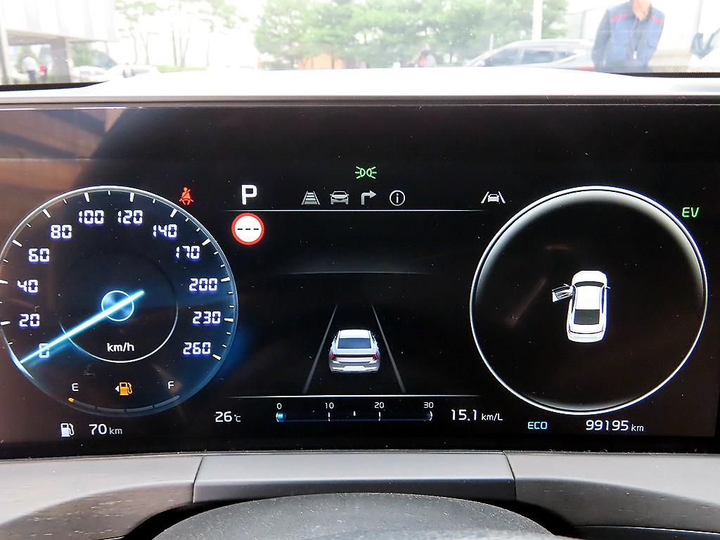 KIA K8 - Vista 9