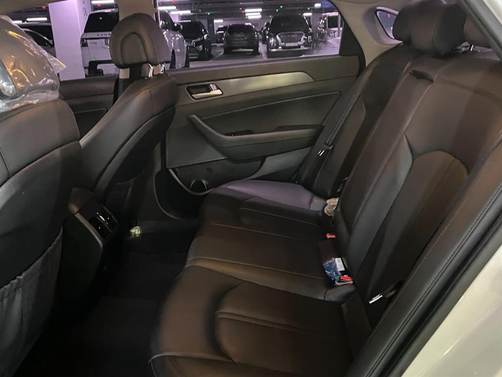 HYUNDAI Sonata - Vista 5