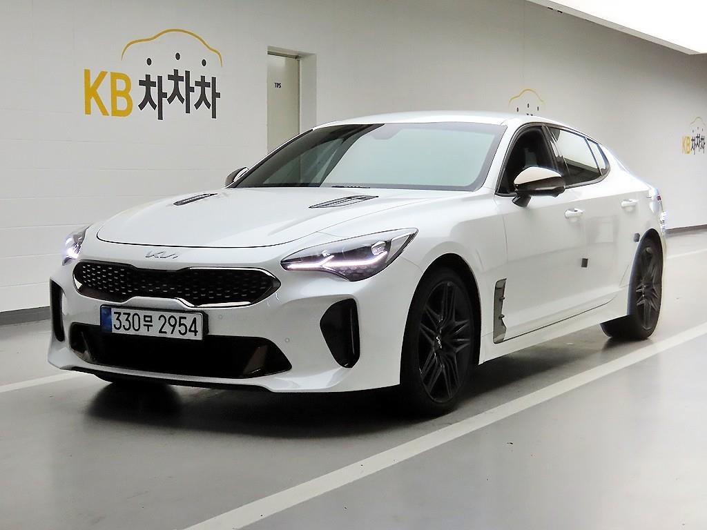 KIA Stinger - Vista 2