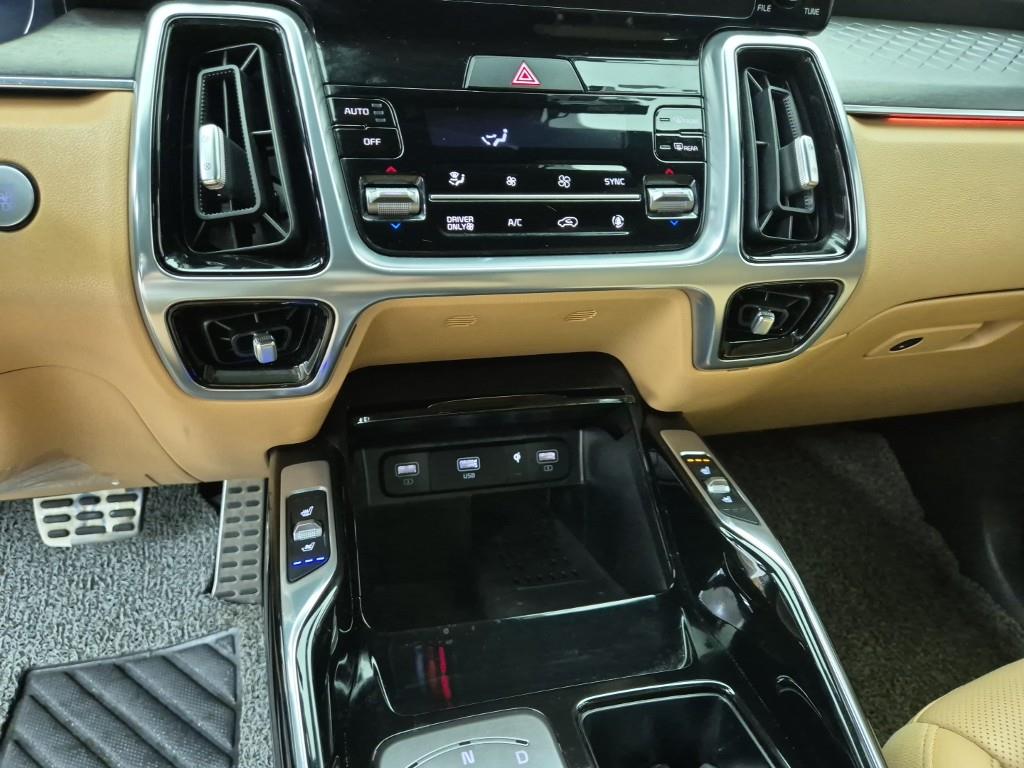 KIA Sorento - Vista 10