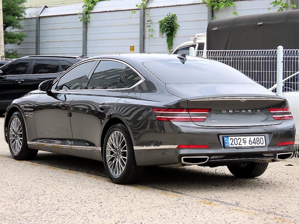 Genesis G80 - Vista 3