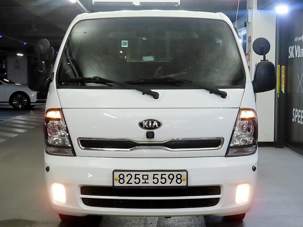 Small Truck Cargo (small) - Vista 2