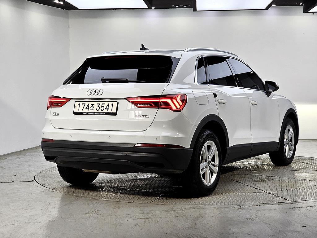 Audi Q3 - Vista 4