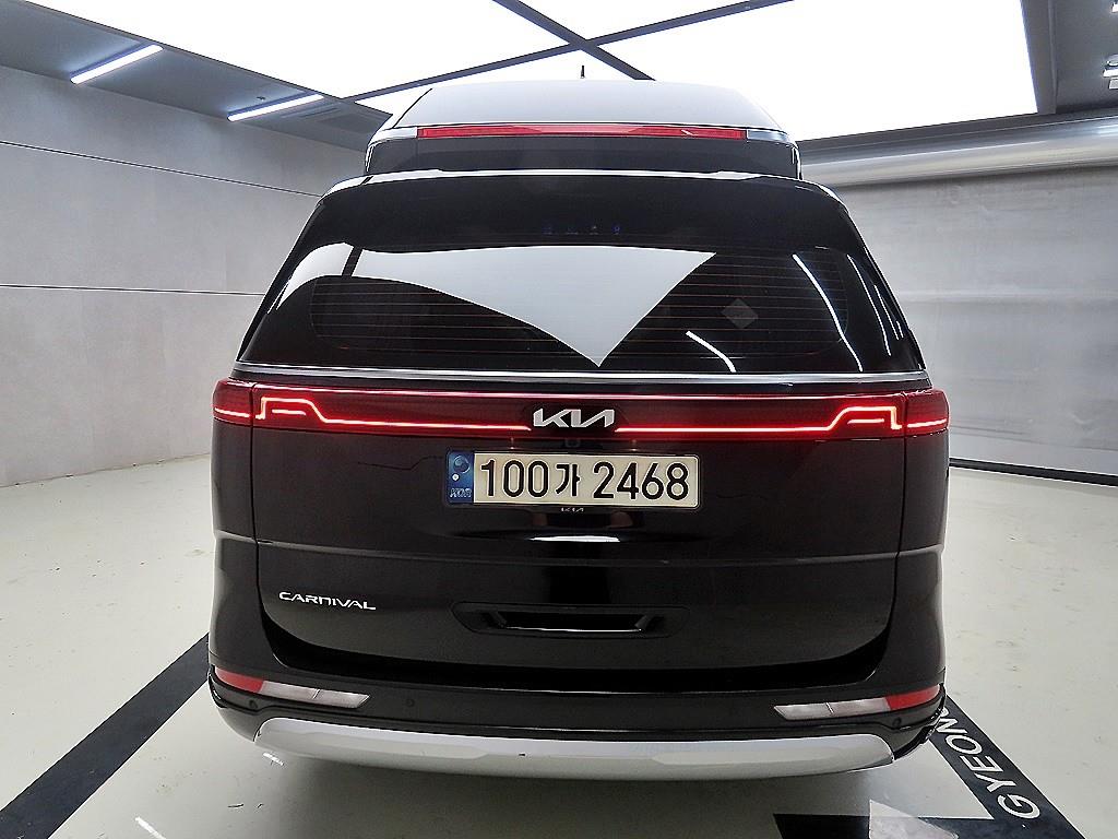 KIA Carnival - Vista 3
