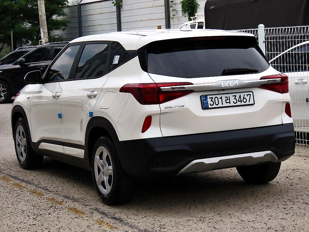 KIA Seltos - Vista 3