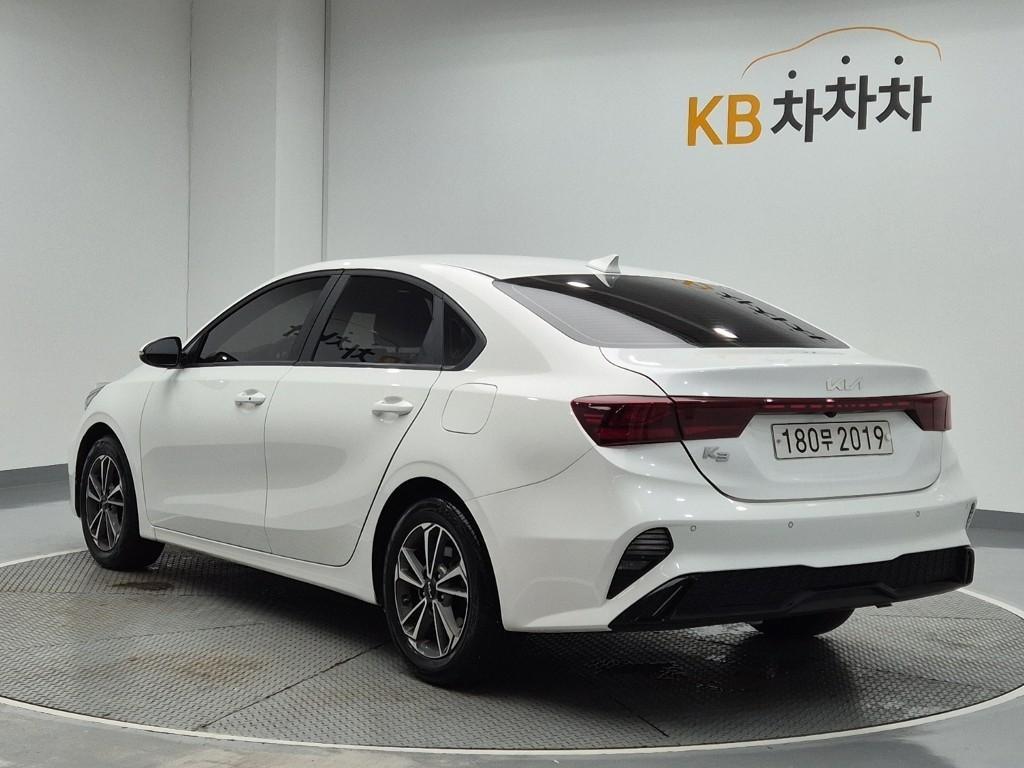 KIA K3 - Vista 2
