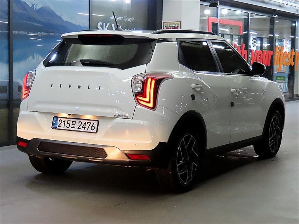 Ssangyong Tivoli - Vista 4