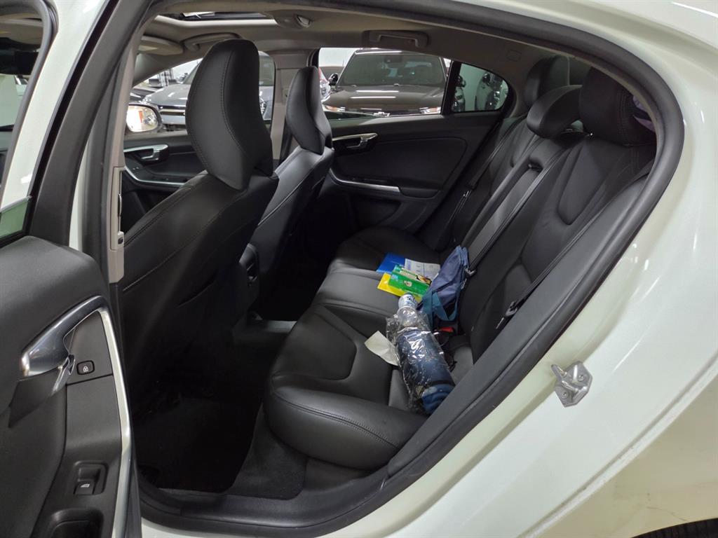Volvo S60 - Vista 7