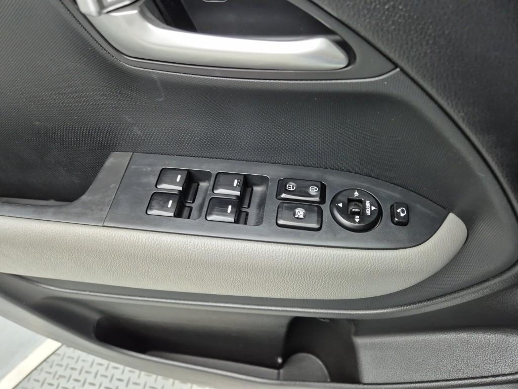 KIA Ray 2022 Blanco - Importación desde Corea - HF Imports Iquique - Foto 17