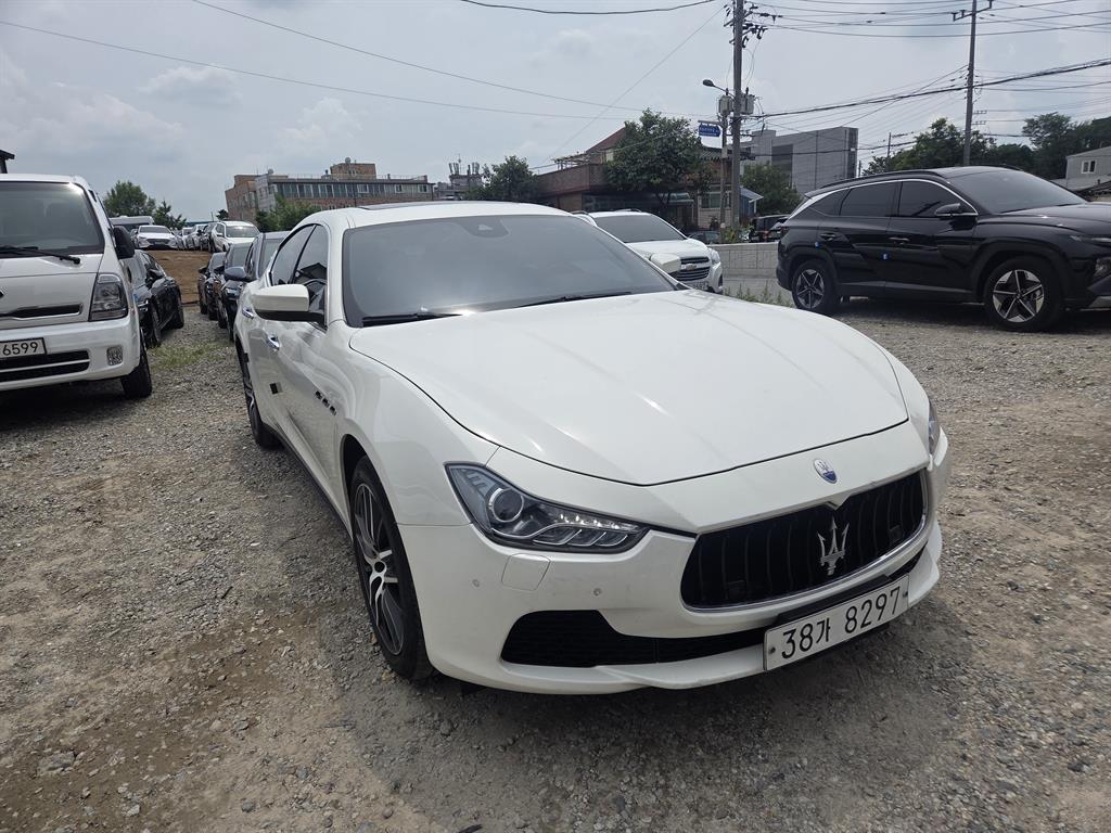 Maserati Ghibli