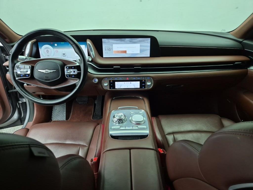 Genesis G90 - Vista 5