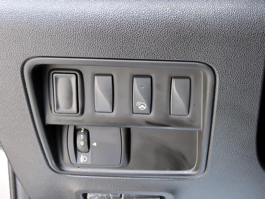 SAMSUNG QM6 - Vista 12