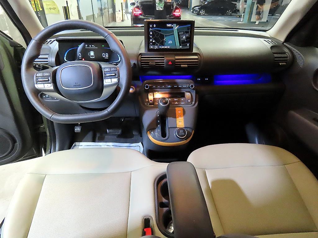 HYUNDAI Casper - Vista 10
