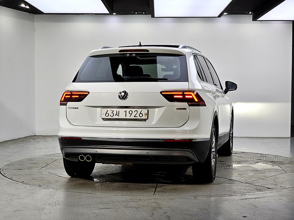 Volkswagen Tiguan - Vista 3