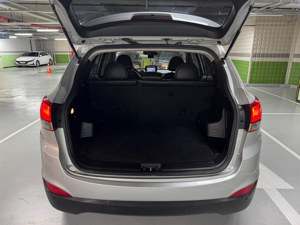 HYUNDAI Tucson - Vista 5