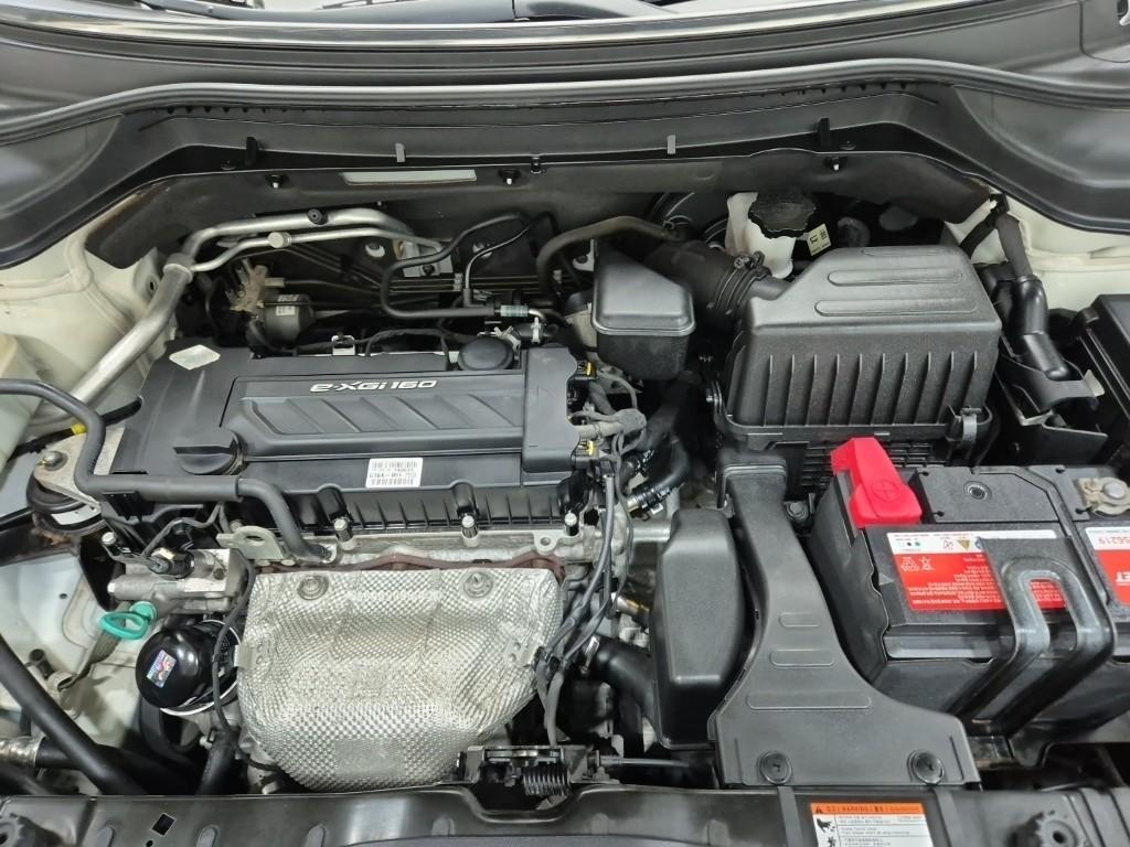 Ssangyong Tivoli 2018 Blanco - Importación desde Corea - HF Imports Iquique - Foto 20
