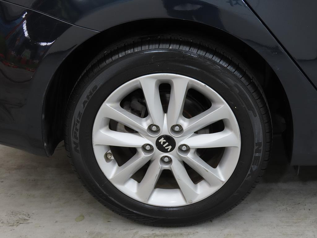 KIA K3 2015 Azul - Importación desde Corea - HF Imports Iquique - Foto 18