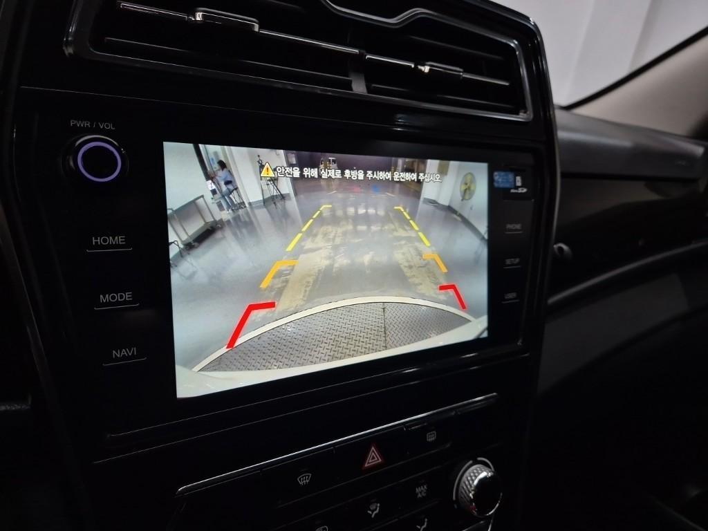 Ssangyong Tivoli 2019 Blanco - Importación desde Corea - HF Imports Iquique - Foto 15