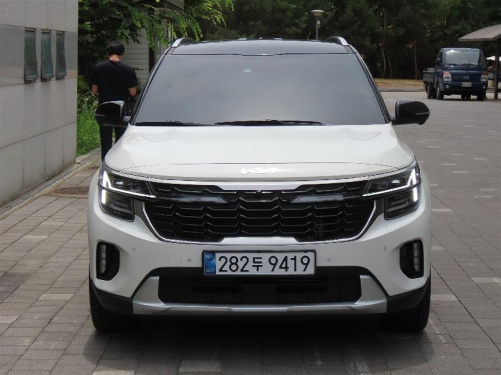 KIA Seltos 2024 - Importación desde Corea - HF Imports Iquique - Foto 1