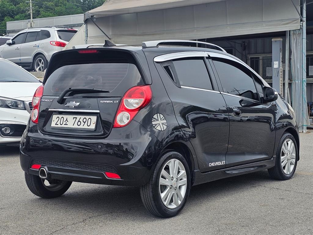 Chevrolet Spark - Vista 4